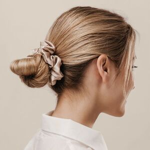 Goya 52530 - Satin Scrunchie with Textile Label COMBIN